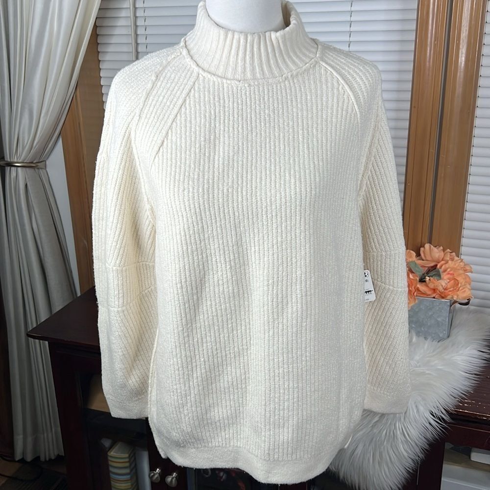 Free People Sunbeam Oversize Turtleneck Sweater - Picture 2 of 8
